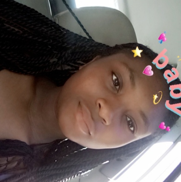 Meet your Posher, Erica - Picture 1 of 1